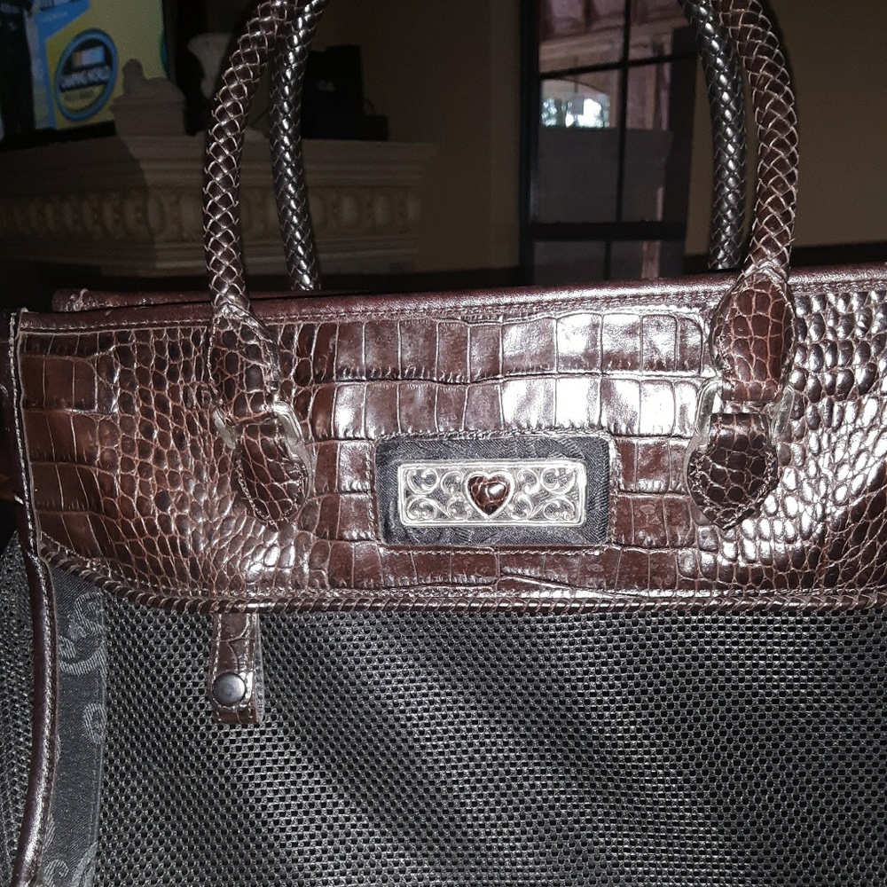 BRIGHTON PET CARRIER